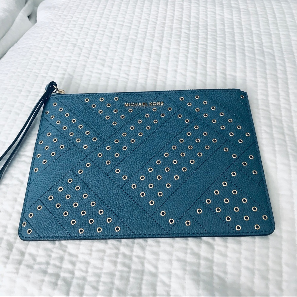 Michael Kors XL Jet Set Travel Clutch